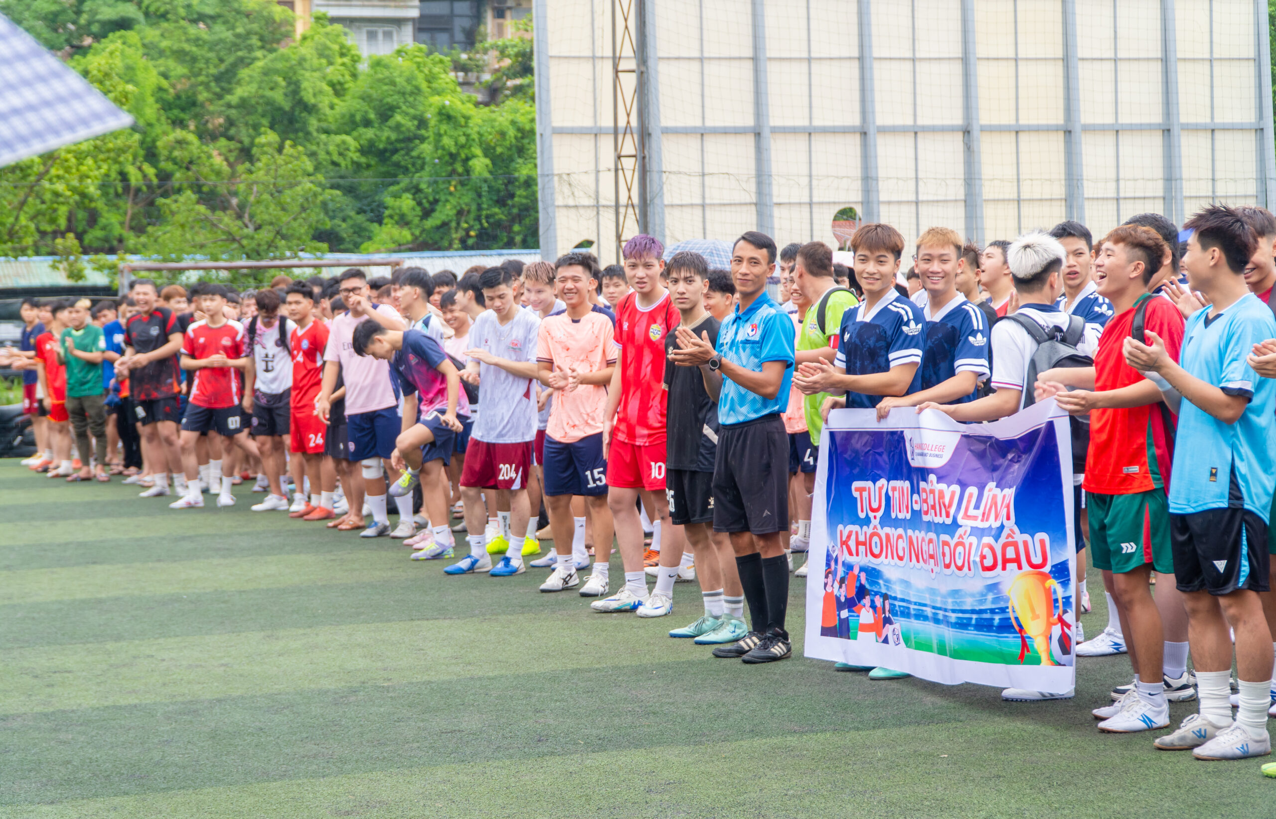 Không khí sôi nổi, hào hứng tại Buổi lễ Khai mạc 