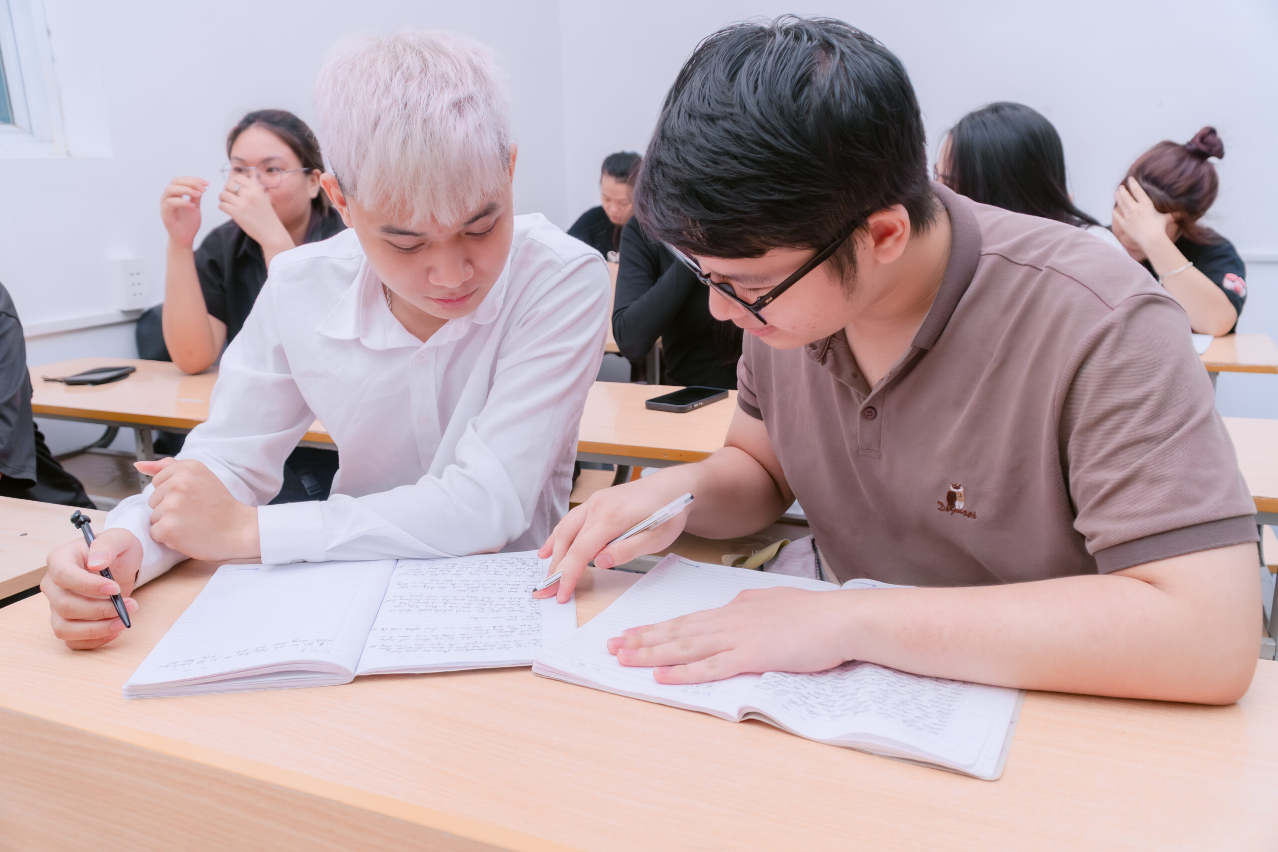 Tân sinh viên CMB và hành trình viết tiếp ước mơ từ những trải nghiệm đầu đời