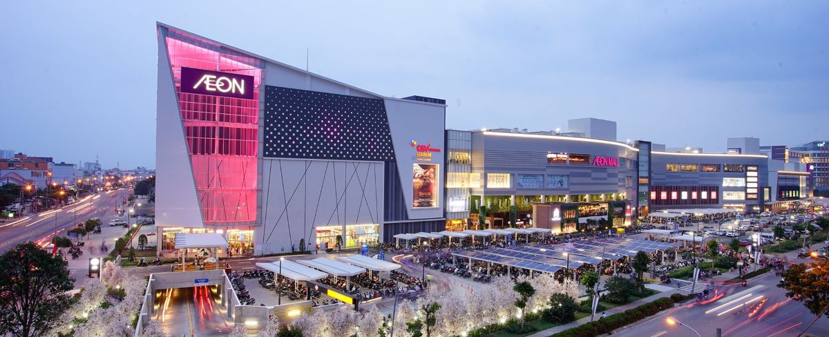 sinh viên Cao đẳng Quản lý và Kinh doanh Hà Nội  tham quan doanh nghiệp AEON