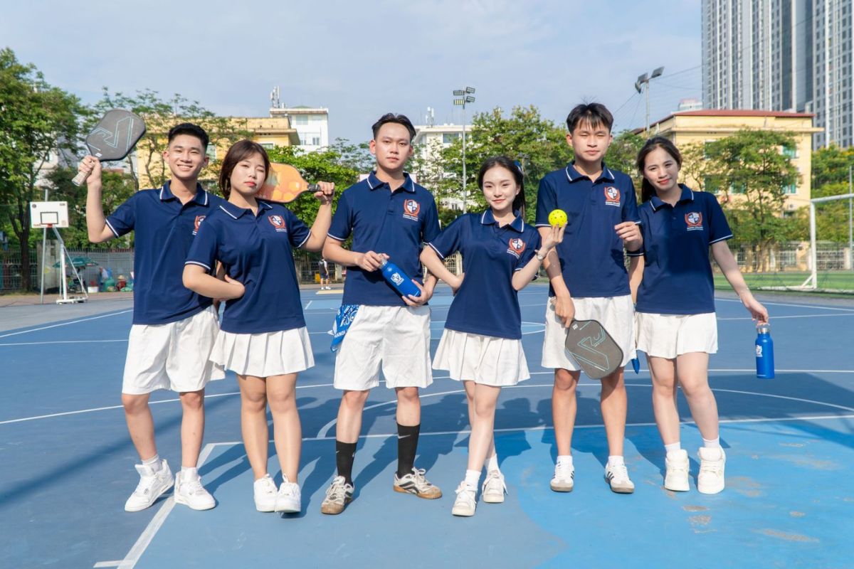 Hoc-phi-nganh-quan-tri-kinh-doanh-bao-nhieu-tien